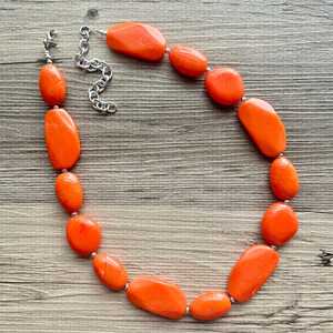 Colorful Heart-Shaped Resin <b>Beaded</b> <b>Necklace</b> with Double Layer Design Handmade Fashion Jewelry for Women Party Wedding Occasions - Product Image 3