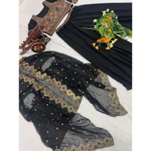 Ensemble de vêtements de fête pour femmes de créateur Choli-Plazzo et Beautiful Koti - Product Image 3