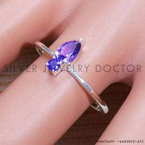 Anillo elegante de plata de ley 925 con engaste de garra hecho a mano con piedra de amatista para fiesta, joyería fina para mujer, precio al por mayor - Product Image 2