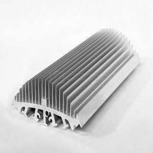 Profilé d'extrusion en aluminium de la série 7000 personnalisé OEM pour la dissipation thermique avec une tolérance de 10 % - Product Image 2