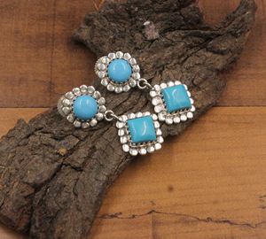 Boucles d'oreilles pendantes en argent sterling 925 et turquoise, vente en gros, bijoux fins faits à la main, fournisseur de luxe, cadeau de fiançailles - Product Image 1