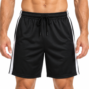 Shorts de sport pour homme, noirs, à séchage rapide, avec bande latérale, taille élastique, cordon de serrage, pour la course à pied et la gym, en mesh - Product Image 1