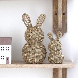 Hand-woven seagrass straw easter bunny figure decor sea grass rabbits high quality gifts for kids - Product Image 3