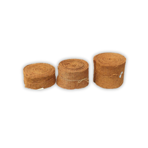 Bande de coco flexible pour la couverture des troncs d'arbres et la promotion d'une croissance saine des plantes dans les projets de jardinage et de pépinière - Product Image 1