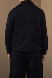 Unisex <b>Black</b> <b>Fleece</b> Knitted Pullover with Hooded Collar and Front Pocket Regular Fit Casual Style Autumn Wear 100% Cotton - Product Image 5