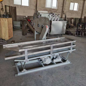 Machine à décortiquer les noix de cajou à 4 lames, 80-100 kg/h, haute efficacité, durable et stable pour les lignes de traitement de noix de cajou industrielles et agricoles HJ-YG40 - Product Image 5