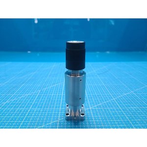 TISCOM 2B32M11-00H MR-121B32W11-001 ไดรเวอร์สเต็ปเปอร์มอเตอร์ที่ใช้แล้วเป็นอะไหล่อุปกรณ์เซมิคอนดักเตอร์รุ่นเก่า - Product Image 5
