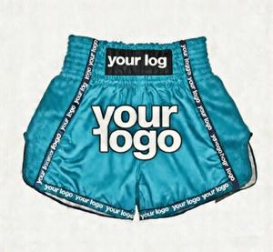 Pantalones Cortos de Muay Thai con Logotipo Personalizado, Color Verde Azulado Satinado, Pantalones de Kickboxing con Cinta Lateral con Logotipo Impreso, Cintura Elástica, Unisex, Venta al Por Mayor - Product Image 1