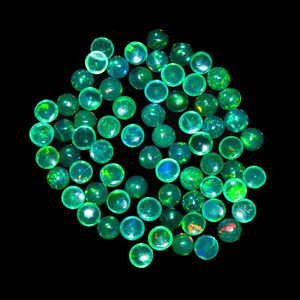 AAA+ Ópalo Etíope Welo Verde Natural de 3mm, Cabujón Redondo, Gema Preciosa Multifuego, Lote de Cabujones de Base Plana para Joyería - Product Image 1