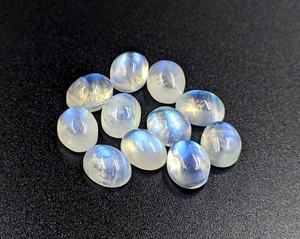 พลอยมูนสโตนทรงรีหลากสีรุ้ง ขนาด 6x8 7x9 9x11 12x16 มม. พลอยธรรมชาติสำหรับทำเครื่องประดับ - Product Image 1