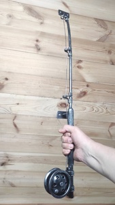 Poignée de porte en fer forgé résistante à la rouille, facile à installer, design en forme de canne à pêche pour portails ou portes. - Product Image 6