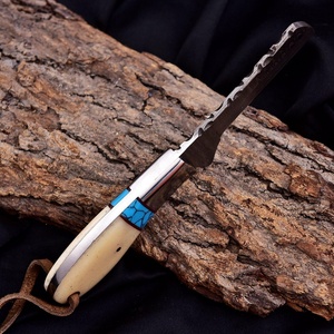 Cuchillo de caza de acero de Damasco hecho a mano, tipo Cowboy Bull Cutter, hoja fija, mango de hueso natural y turquesa, OEM personalizable, 3 años de garantía. - Product Image 3