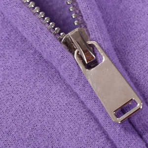 Conjunto deportivo de dos piezas de forro polar para mujer con bordado personalizado, sudadera con cremallera y pantalones deportivos tipo jogger, chándal para mujer - Product Image 3