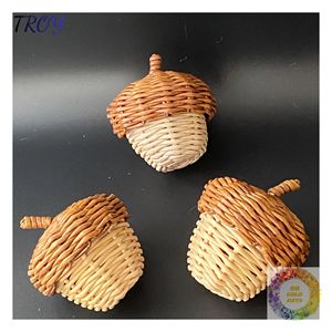 Adornos de ratán tejido al por mayor, decoración de mimbre natural hecha a mano para minoristas, floristas, tiendas de regalos y exhibiciones de temporada - Product Image 3