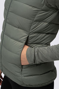 <b>Women</b>’s Premium Half Sleeve <b>Puffer</b> Winter <b>Jacket</b> Custom Outdoor Wear For <b>Womens</b> Windproof Zipper Closure Side Pockets <b>Women</b> Coat - Product Image 3