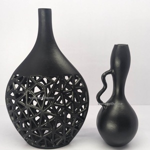 Handmade Eco-Friendly Lightweight Metal <b>Vase</b> with <b>Unique</b> Shape Designed for Modern Homes Hotels and Interior Decoration Projects - Product Image 3