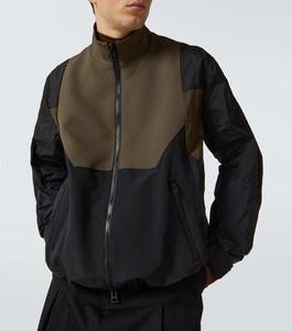 Traje Cortavientos Ligero con Diseño Práctico, Ajuste Cómodo y Estilo para Actividades al Aire Libre, Ideal para Viajes y Uso Diario - Product Image 5
