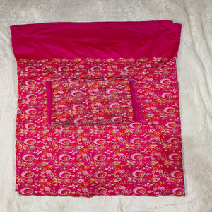 La tradicional y lujosa tela nigeriana George con bordados de patrones geométricos en tela de seda para ropa informal. - Product Image 1