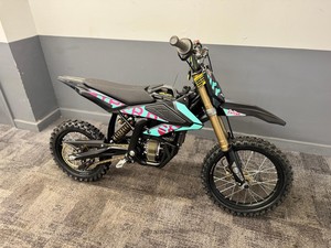 NOUVEAU Hyper Bee Big Wheel 14/12 Roues Avant/Arrière Modèle 2025 S-ur-ron Hy-per-bee Garantie 1 an Prêt à être expédié aujourd'hui - Product Image 2