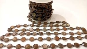 Piedra Lunar Gris Natural en Forma de Moneda, Briolette de 11 mm, Conector de Bisel, Cadena Vendida por Pie - Product Image 3