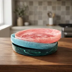 Bandeja de Servir de Resina Acrílica Ecológica Hecha a Mano por Artizon Studio, Moderna y Lujosa, de Forma Irregular, con un Patrón Único de Remolinos Acuáticos y Efecto Mármol - Product Image 1