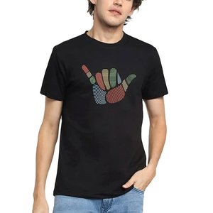 เสื้อยืดคอกลมแขนสั้นผ้าฝ้ายเจอร์ซีย์สีดำสำหรับผู้ชาย พร้อมลายมือลายทางหลากสี ทรงลำลองพอดีตัว - Product Image 1