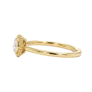 แหวนเพชรทรงกลมเม็ดเดี่ยวแบบมินิมอลลิสต์ ขอบทองคำแท้ 10K 14K ประดับเพชรทรงกลมเพาะเลี้ยงในห้องปฏิบัติการ คุณภาพสี DEF ความสะอาด VVS พร้อมลายดอกไม้มิลเกรน - Product Image 4