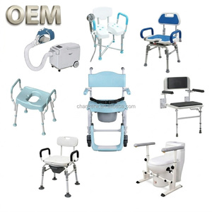 Chaise de douche et de toilette multifonctionnelle à roulettes, fabriquée à Taïwan (OEM/ODM), équipement de sécurité pour salle de bain à double usage (bain assis) - Product Image 1