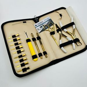 Kit Profesional de Herramientas para Extensiones de Cabello con Microperlas y Tramas de Acero Inoxidable Chapado en Oro, con Estuche Color Nude e Impresión de Logotipo Personalizado - Product Image 5