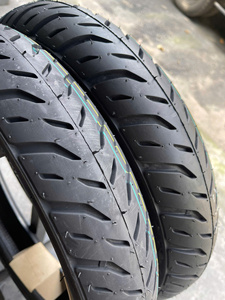 KUMA K279 RoadKing Scooter Tire 80/90-14 90/90-14 High Grip Sport Pattern for Urban Commuter Scooters - Product Image 3