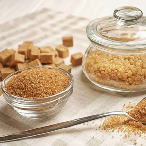 Édulcorant raffiné de canne à sucre doré pour la pâtisserie, la préparation de boissons et la fourniture d'ingrédients, sucre roux emballé pour les acheteurs en gros - Product Image 5