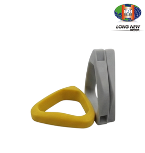 Poignées de bus en plastique PP OEM durables LONGNEW, options de conception et de couleur personnalisées - Product Image 1