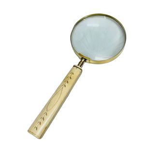 Lupa de Mano de Estilo Vintage de 4'' con Marco de Latón y Mango de Hueso - Product Image 1