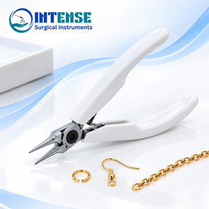 Alicates de Acero Inoxidable para Joyería Nasal con Mangos Ergonómicos Blancos para Bisutería y Manualidades, Venta al por Mayor de Instrumentos Quirúrgicos de Alta Resistencia - Product Image 4