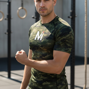 Maillot de compression sublimé professionnel pour MMA, haut de lutte et de grappling durable, personnalisable avec logo, pour équipe sportive - Product Image 6