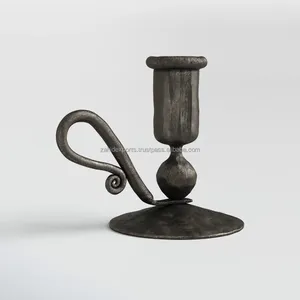 Support à bougies en métal suspendu pour la décoration de la maison, support à bougies moderne fait à la main pour Noël par Zahid Exports ZE-3205V - Product Image 3