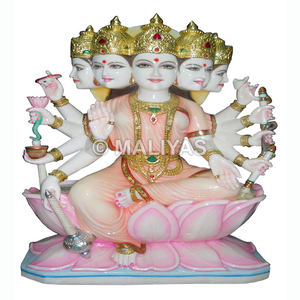 Mármol Panchmukhi Gayatri Mata Moorti |   Ídolo artesanal de Gayatri Devi de cinco caras – Maliyas - Product Image 1