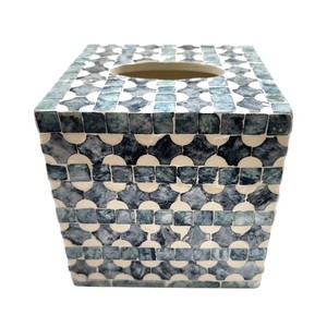 Boîte à mouchoirs en bois faite à la main avec incrustation de nacre pour la décoration de la maison - Product Image 3