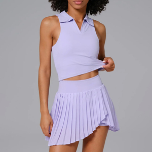 Ensemble débardeur et short de pickleball pour femme, style Racerback, avec citation amusante sur le thème du pickleball, collection Court Queen - Product Image 1