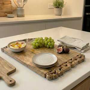 Planche à découper en bois de qualité supérieure pour les tâches de découpe - Product Image 1