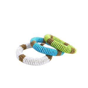 Brazalete de Boda con Cuentas y Bordado de Mariposas de Alta Calidad para Mujer, con un Diseño Moderno y Elegante, Hiba - Product Image 5