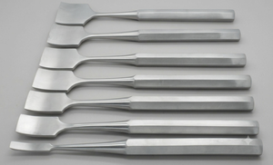 Ensemble de 7 osteotomes Hibbs courbés de 7,5 pouces, instruments orthopédiques de qualité OR - Product Image 1