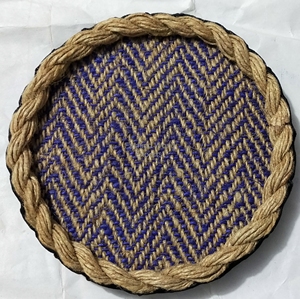Ensemble de sous-verres en jute marron naturel et écologique fait à la main Ensemble de sous-verres en bordure de corde moderne tissé à partir de fibres naturelles pour toutes les occasions - Product Image 3