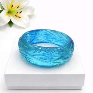 กำไลเรซิ่นพรีเมียม น้ำหนักเบา ดีไซน์ลายคลื่นแบบสั่งทำ ขายส่ง แกะสลักลายวินเทจ บาเกไลต์ สวมใส่สบาย - Product Image 6