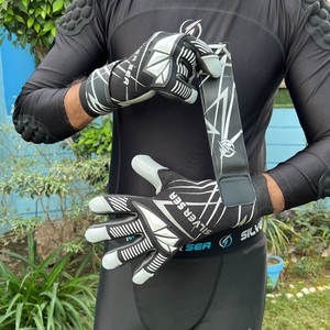 Nuevos Guantes Profesionales para Adultos, Alemanes, de Látex Pro Giga, Antideslizantes, Ligeros, Transpirables, con Cierre de Gancho y Bucle, Agarre Ajustable - Product Image 4