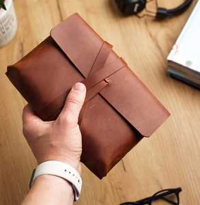 Étui en cuir personnalisé avec fermoir en laiton, couverture de livre en cuir, fabrication de composants haut de gamme LBC-0036 - Product Image 6