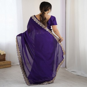 VASTRA COTTAGE Tela Rangoli Morada Bordada para Fiesta con Encaje en el Borde y Blusa Banglori a Juego Sin Coser para Saree - Product Image 4