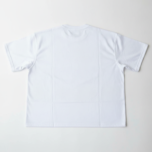 เสื้อยืดแขนสั้นสีขาวสำหรับผู้ชาย คอกลม ทรงปกติ สไตล์ลำลอง สีพื้น ผ้าฝ้ายถัก ดีไซน์เรียบง่าย - Product Image 4