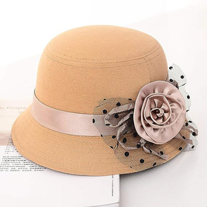 Chapeau Fedora en laine pour femmes, beige, avec fleur en soie et ruban, style européen, accessoire décontracté printemps-été - Product Image 3