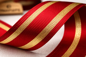 ริบบิ้นตกแต่งลายทางสีแดงทองเมทัลลิกขนาด 25 มม. สำหรับตกแต่งเสื้อผ้าและบรรจุภัณฑ์ จากบริษัทนีลกามัล อินดัสทรีส์ - Product Image 6